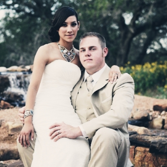 Meet your Posher, Raquel - Picture 3 of 3